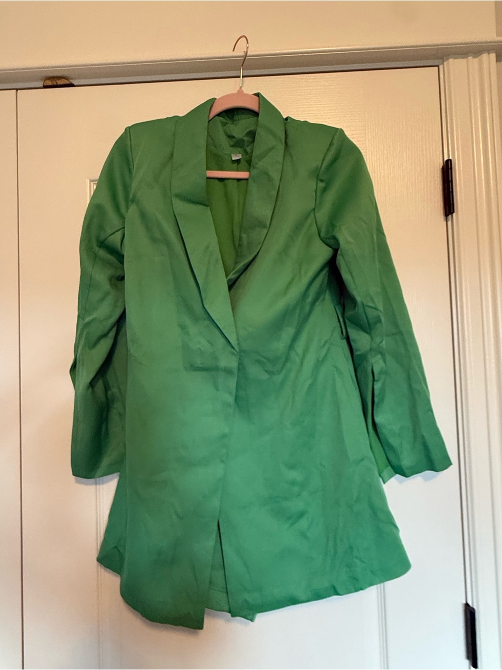 Green Women's Long Blazer Jacket - Classic Tailored Coat